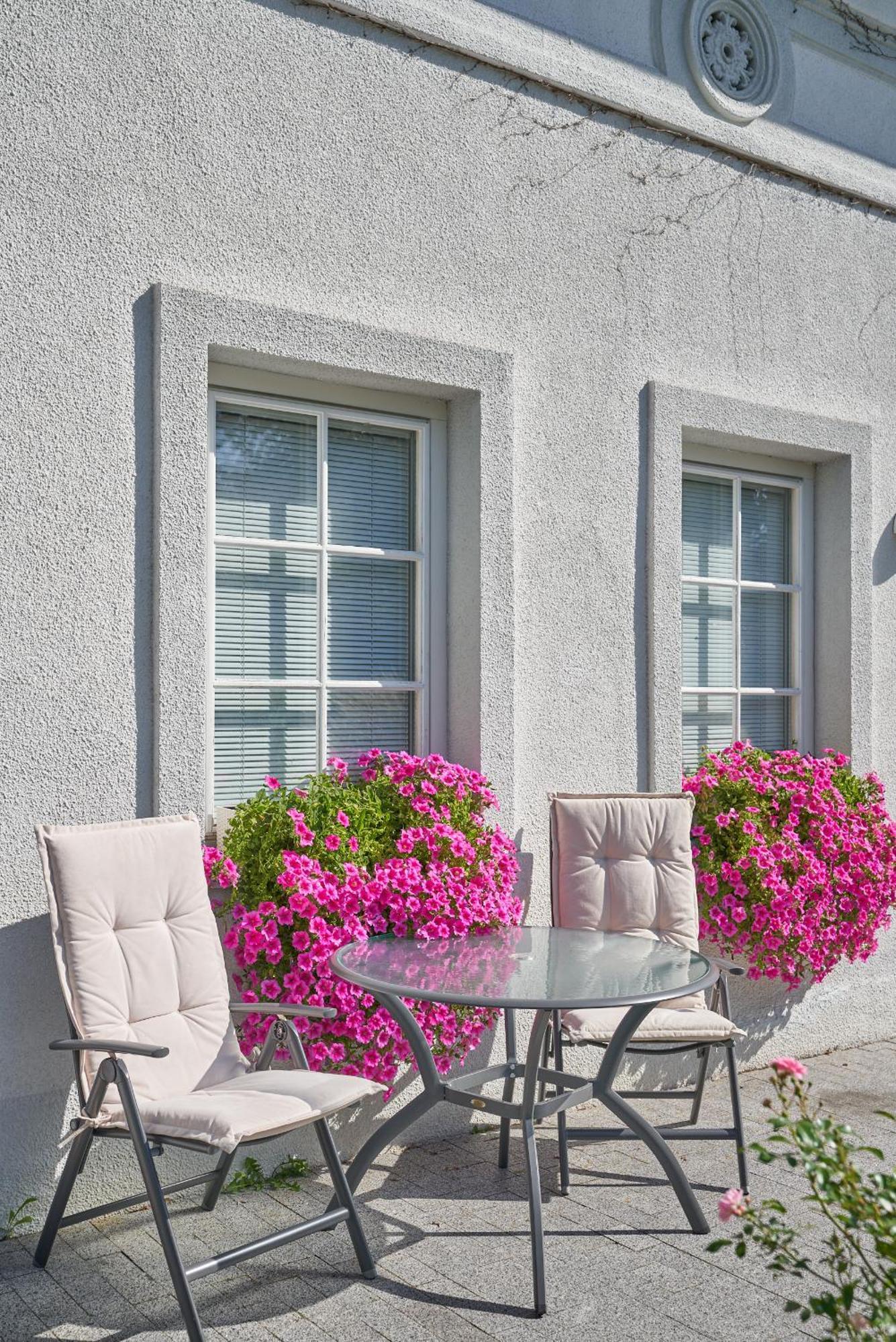 Big Apartment In Guesthouse Baden Luaran gambar